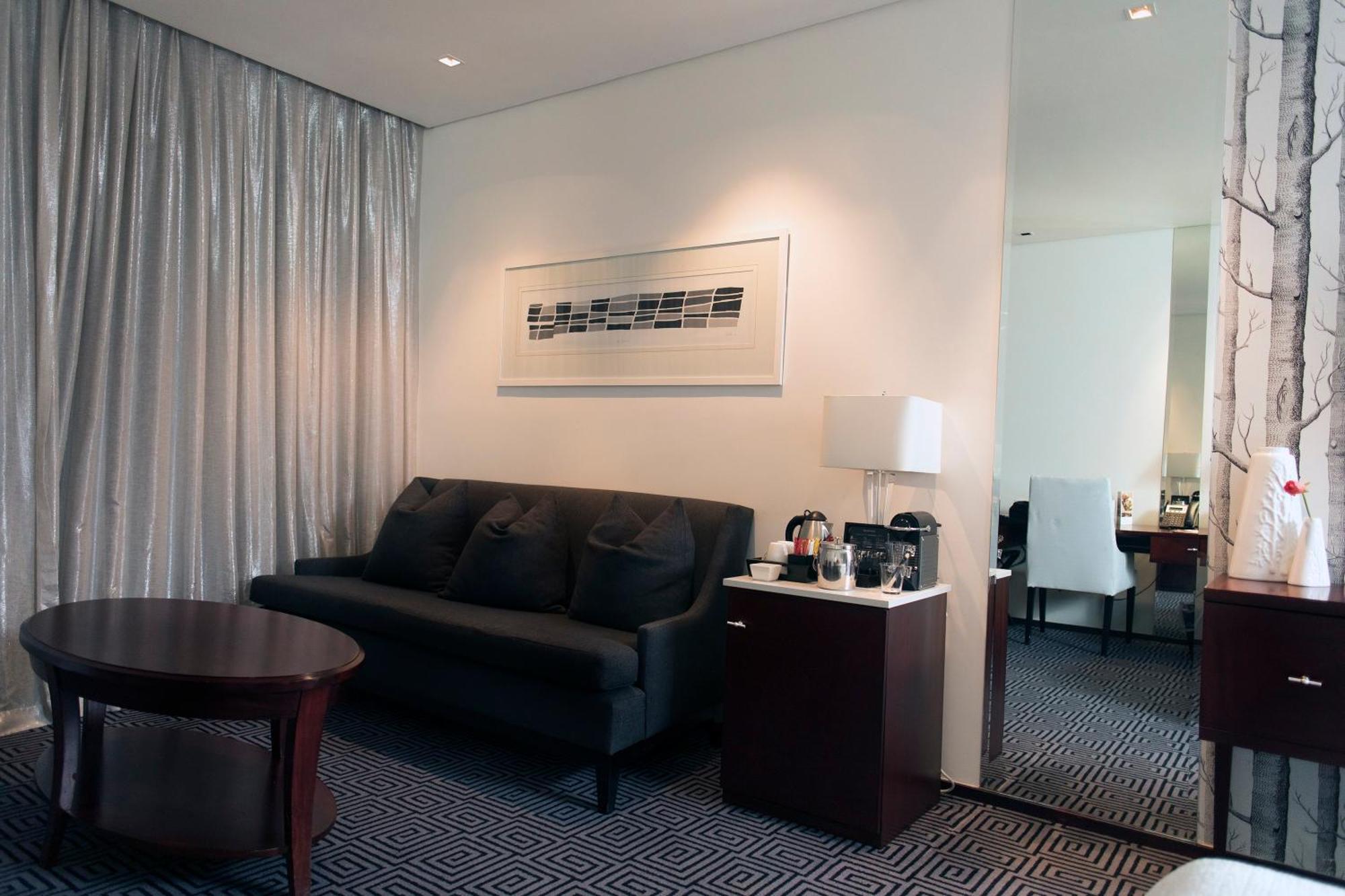 ดาวินชี เนลสัน มันเดล่า สแควร์ แซนด์ตัน โยฮันเนสเบิร์ก Hotel โจฮันเนสเบิร์ก ภายนอก รูปภาพ